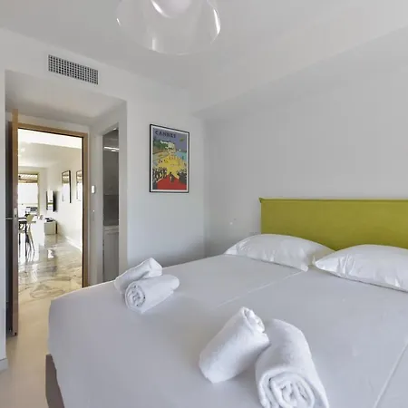 4p With Terrace Sea View And Pool