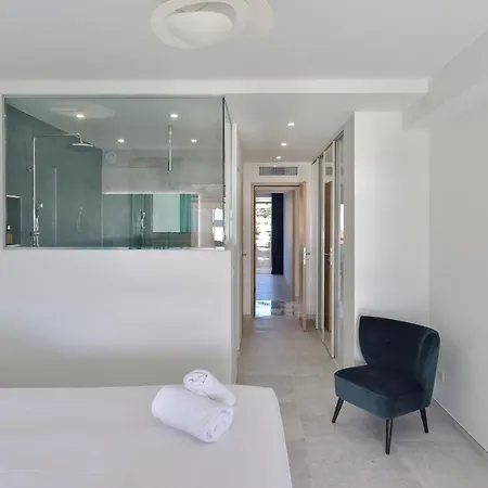 4p With Terrace Sea View And Pool